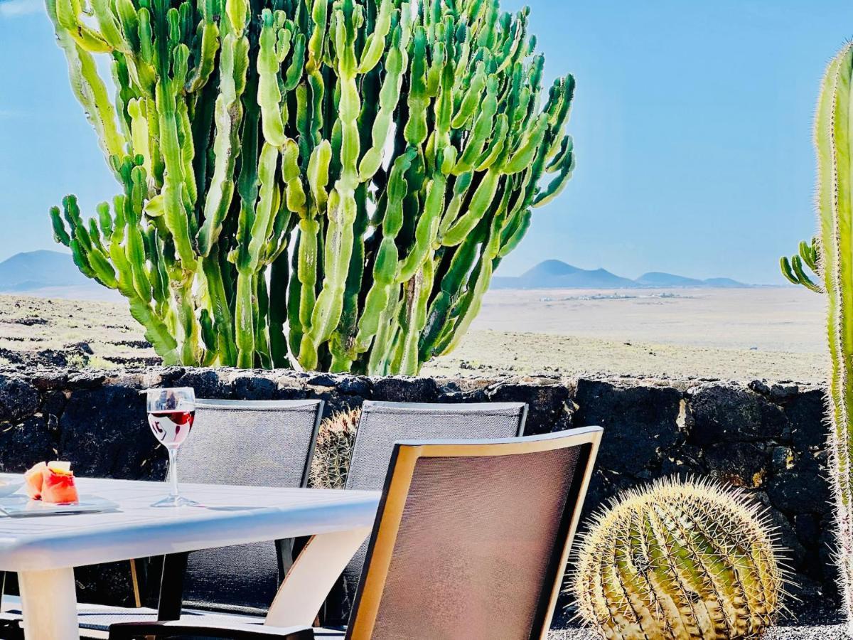 Canaryislandshost I Marquesa Famara Exterior photo